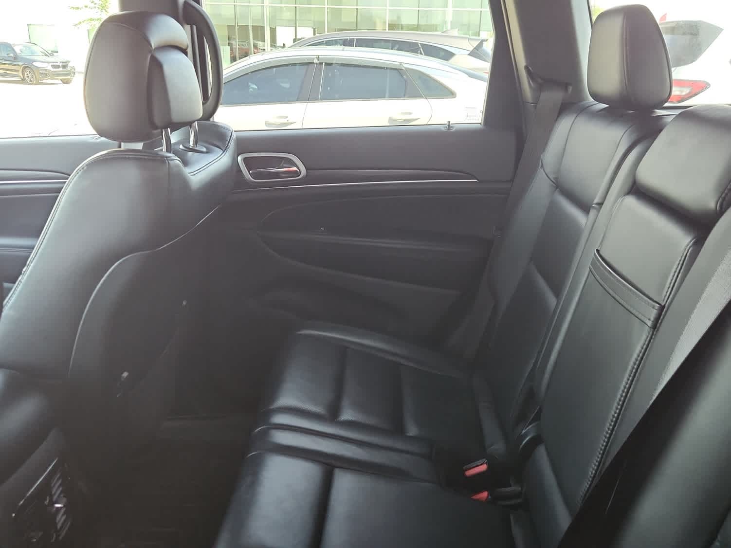 Thumbnail: 2019 Jeep Grand Cherokee - 9