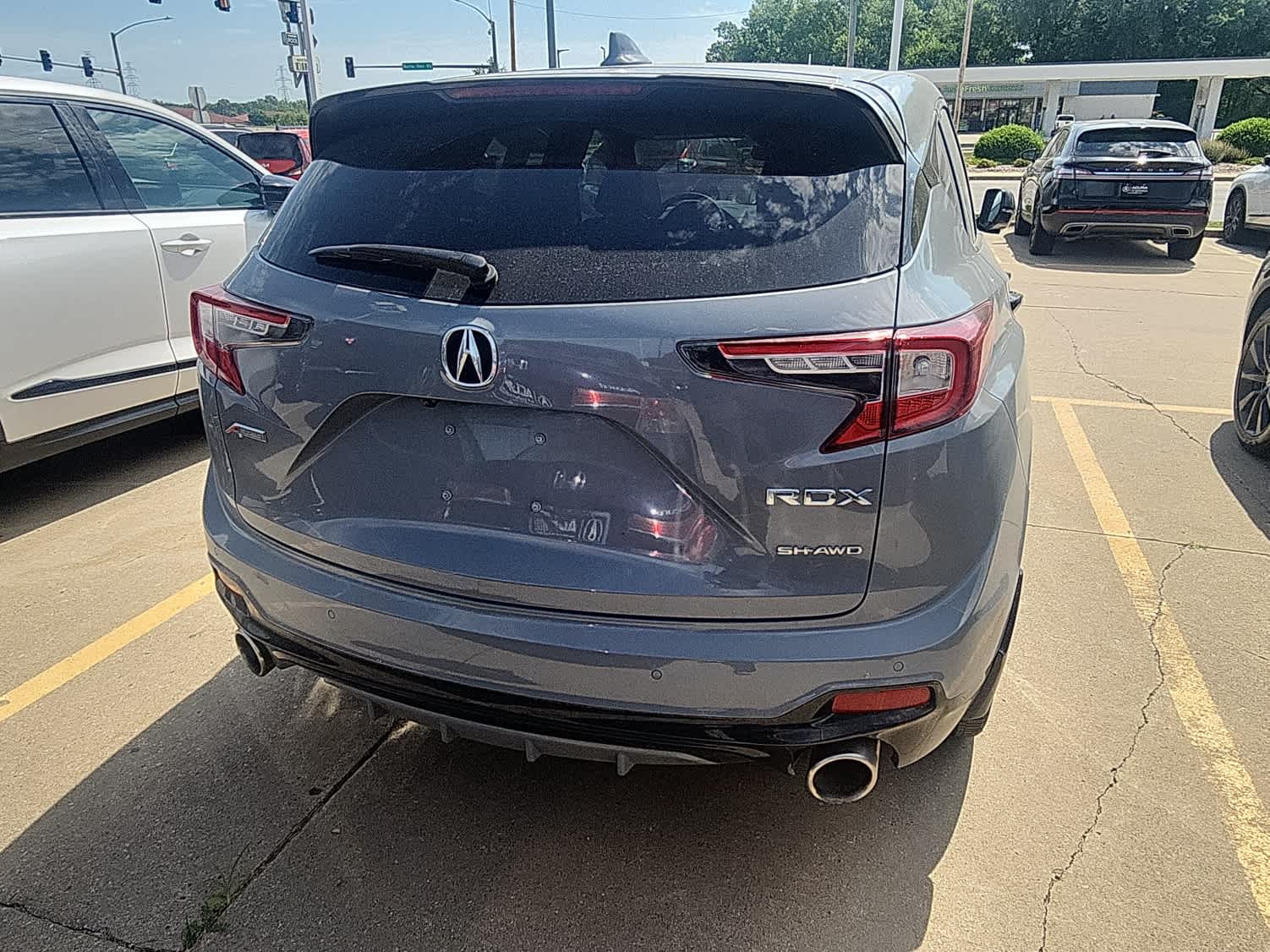 Thumbnail: 2025 Acura RDX - 6