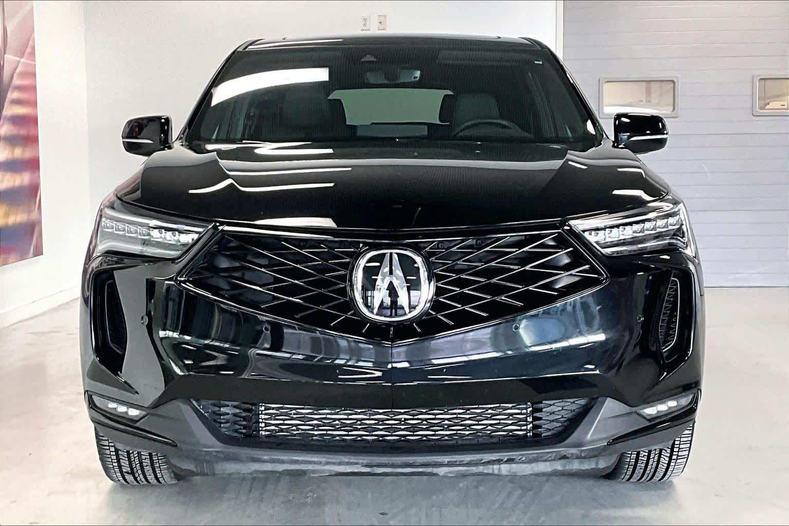 Thumbnail: 2025 Acura RDX - 6