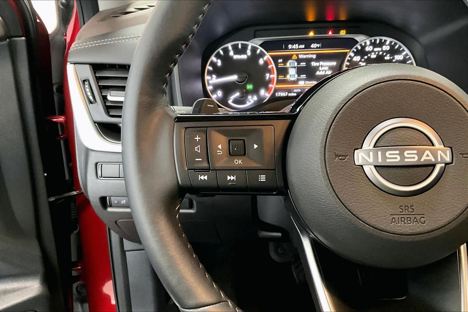 Thumbnail: 2023 Nissan Rogue - 21