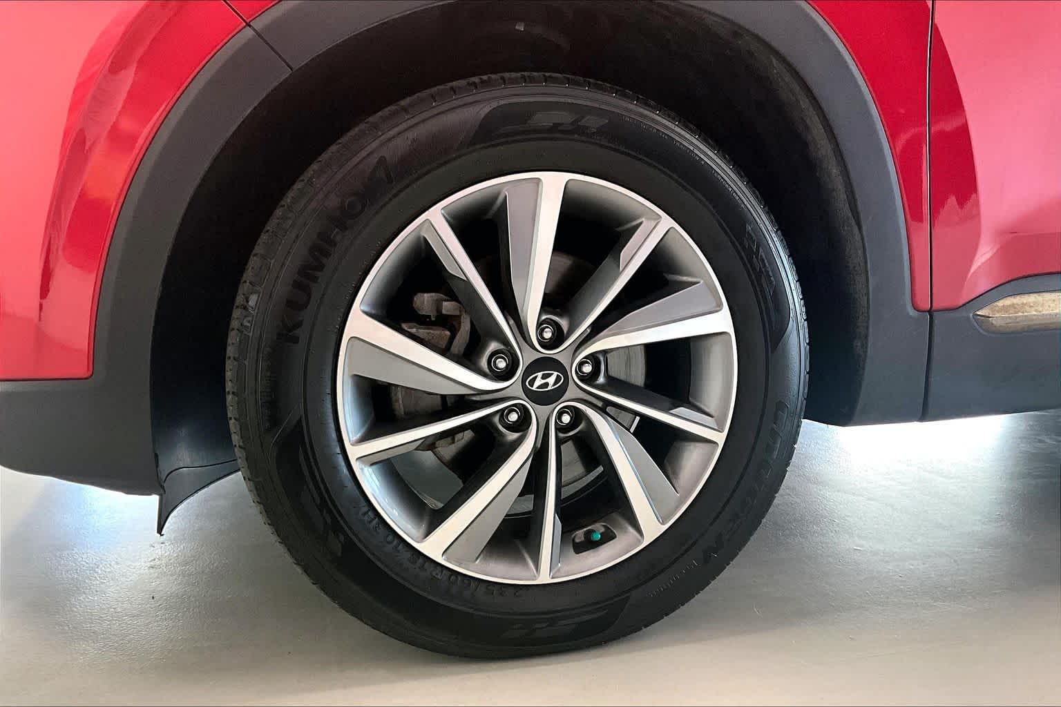 Thumbnail: 2020 Hyundai Santa Fe - 8