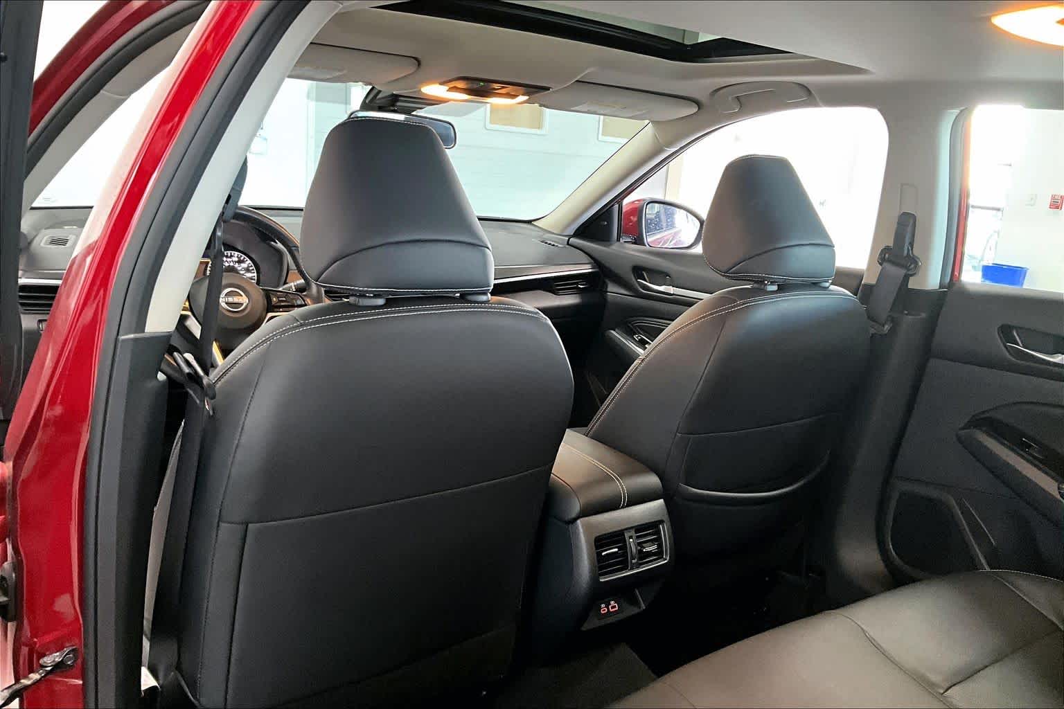 Thumbnail: 2023 Nissan Altima - 10