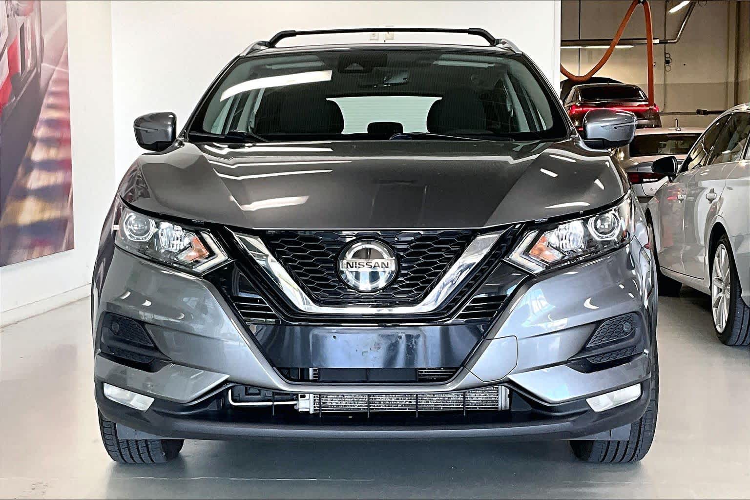 Thumbnail: 2020 Nissan Rogue Sport - 6