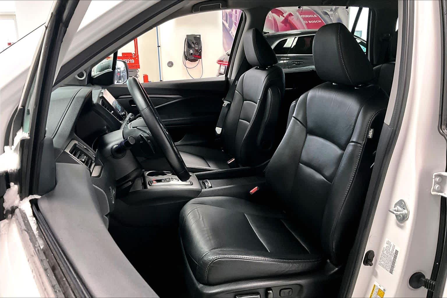 Thumbnail: 2022 Honda Pilot - 10