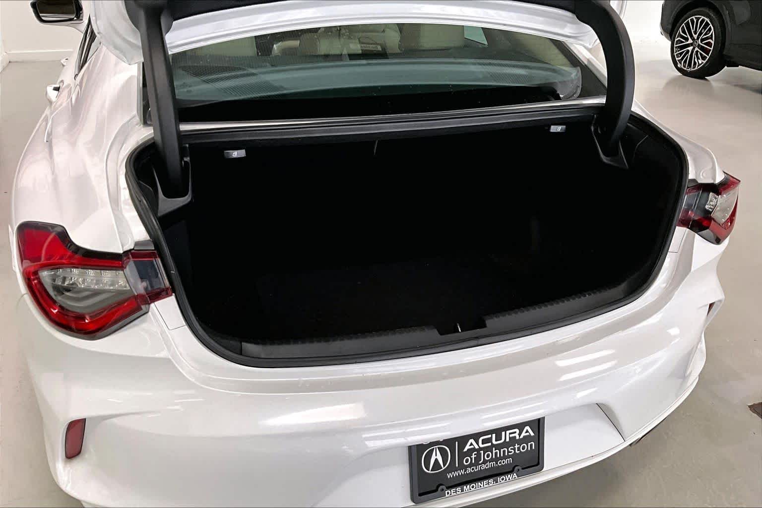 Thumbnail: 2021 Acura TLX - 17