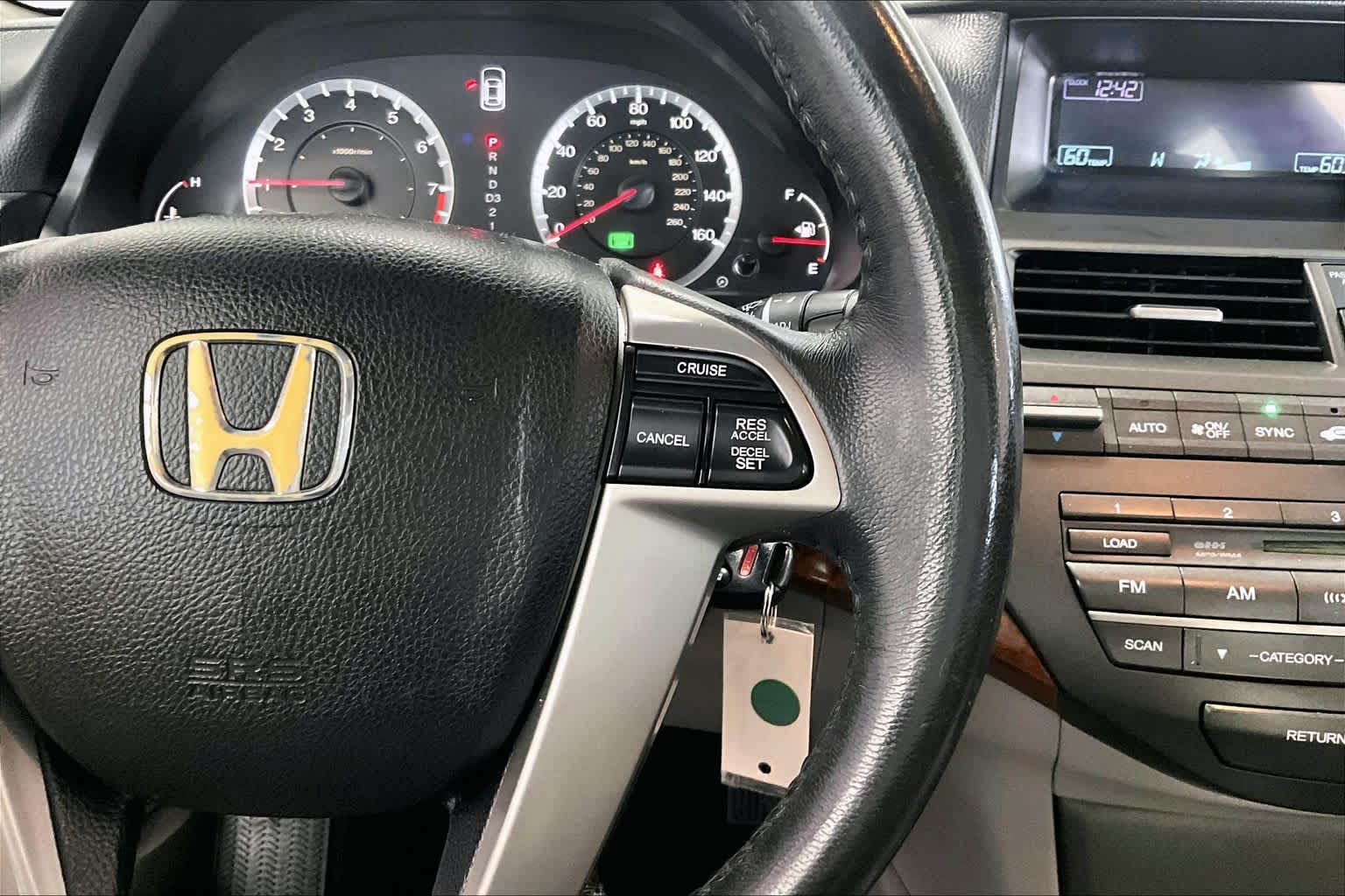 Thumbnail: 2011 Honda Accord - 22