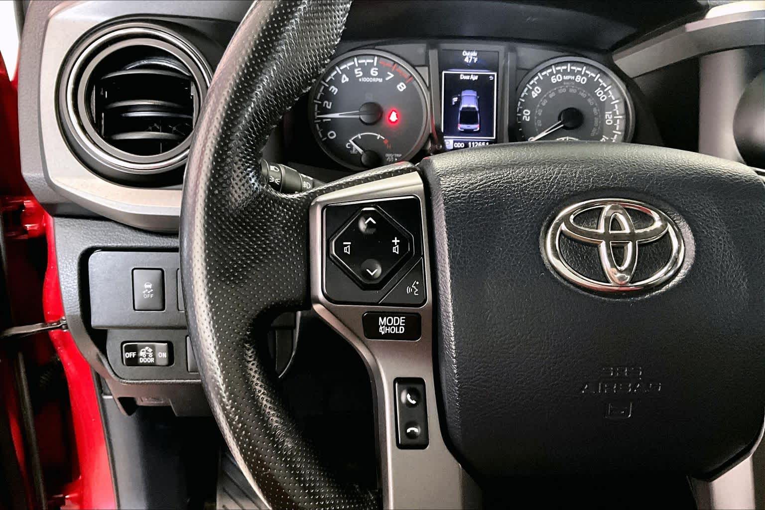 Thumbnail: 2020 Toyota Tacoma - 21