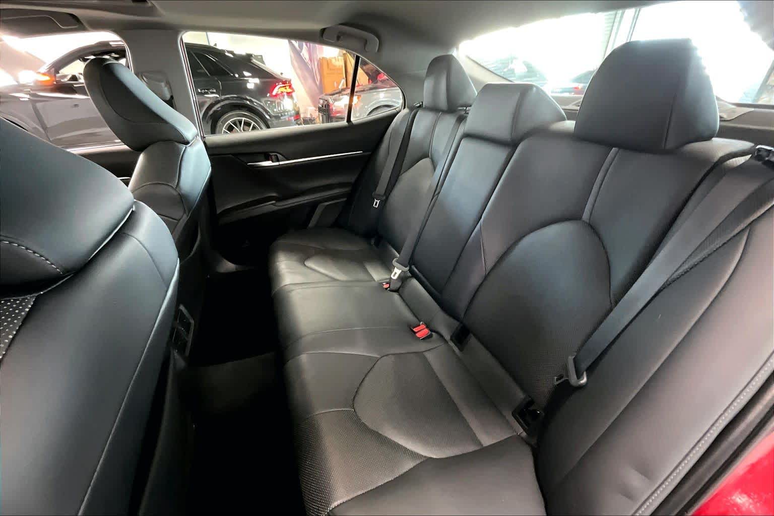 Thumbnail: 2022 Toyota Camry - 26