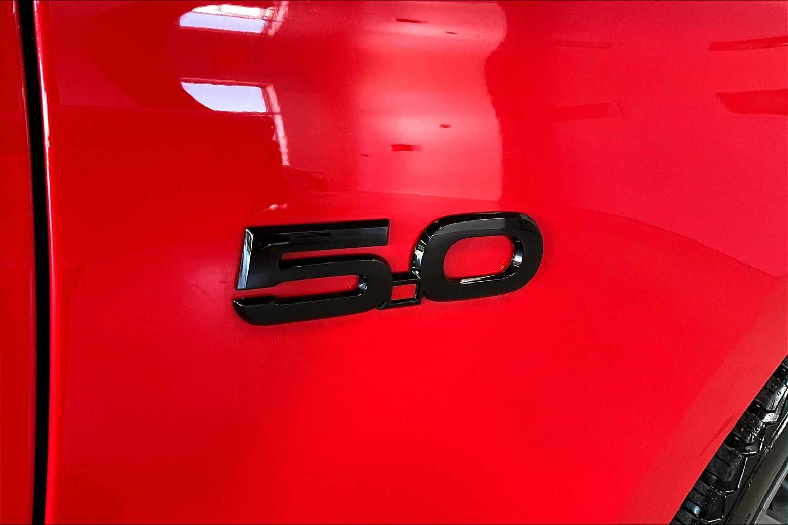 Thumbnail: 2019 Ford Mustang - 7