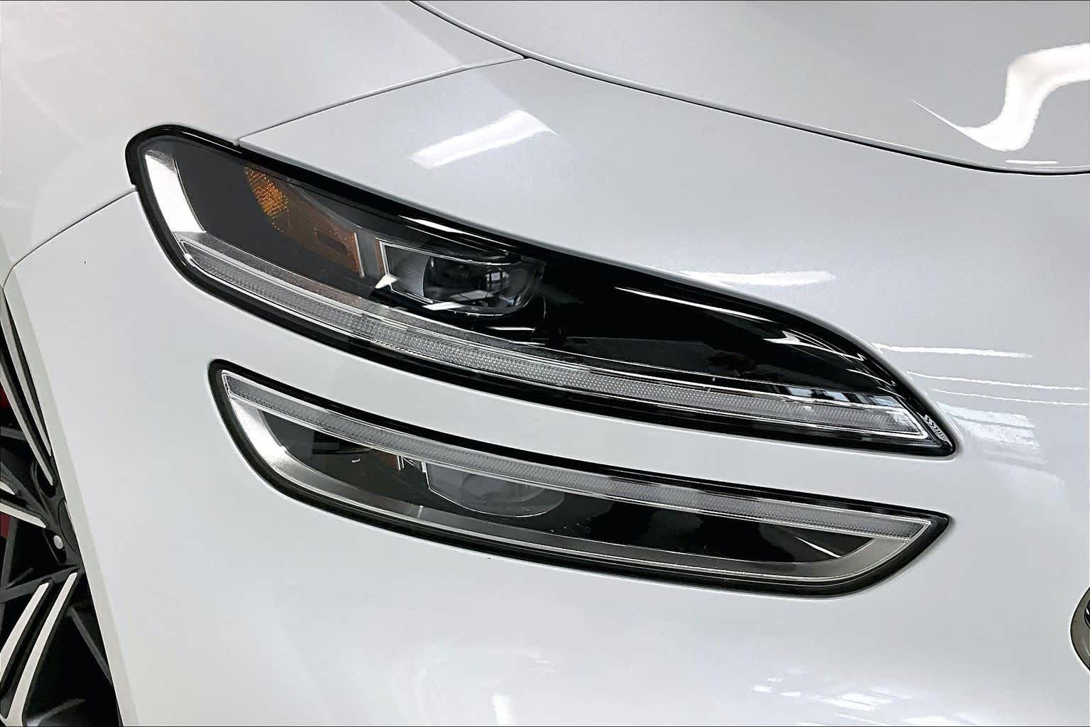 Thumbnail: 2024 Genesis G70 - 28