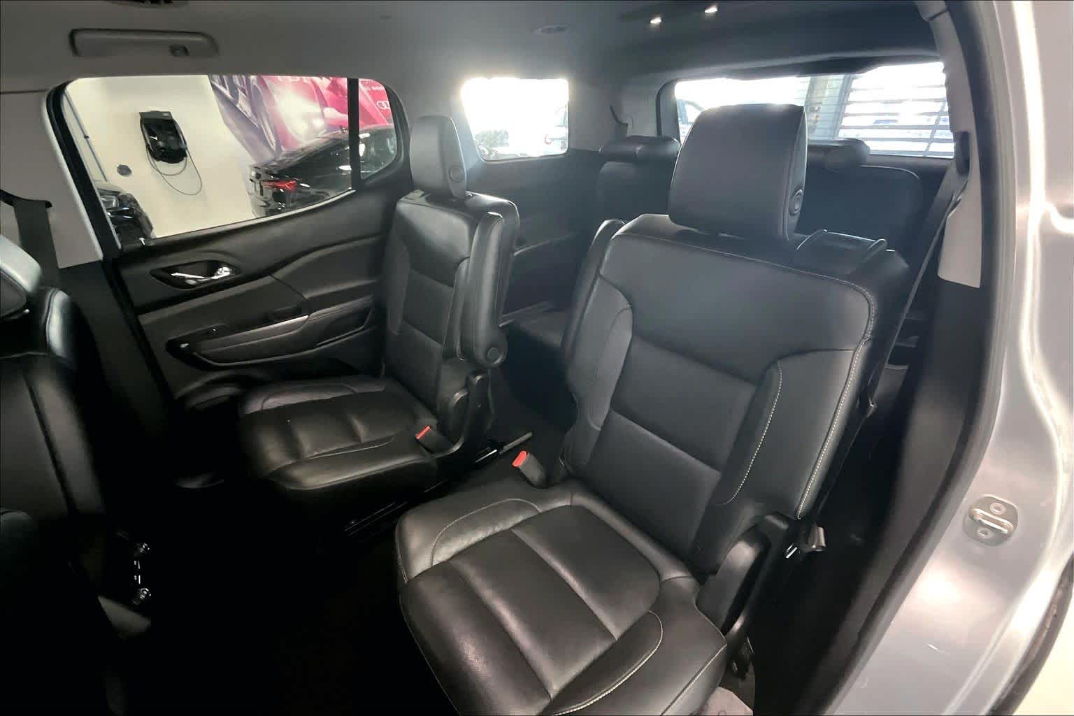 Thumbnail: 2018 GMC Acadia - 26