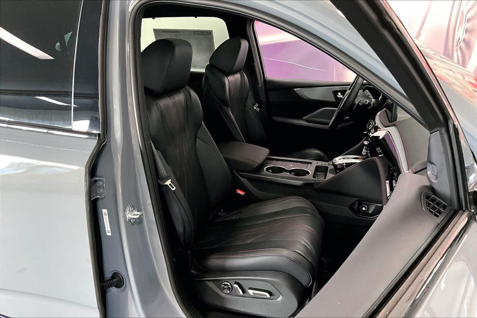 Thumbnail: 2026 Acura MDX - 14
