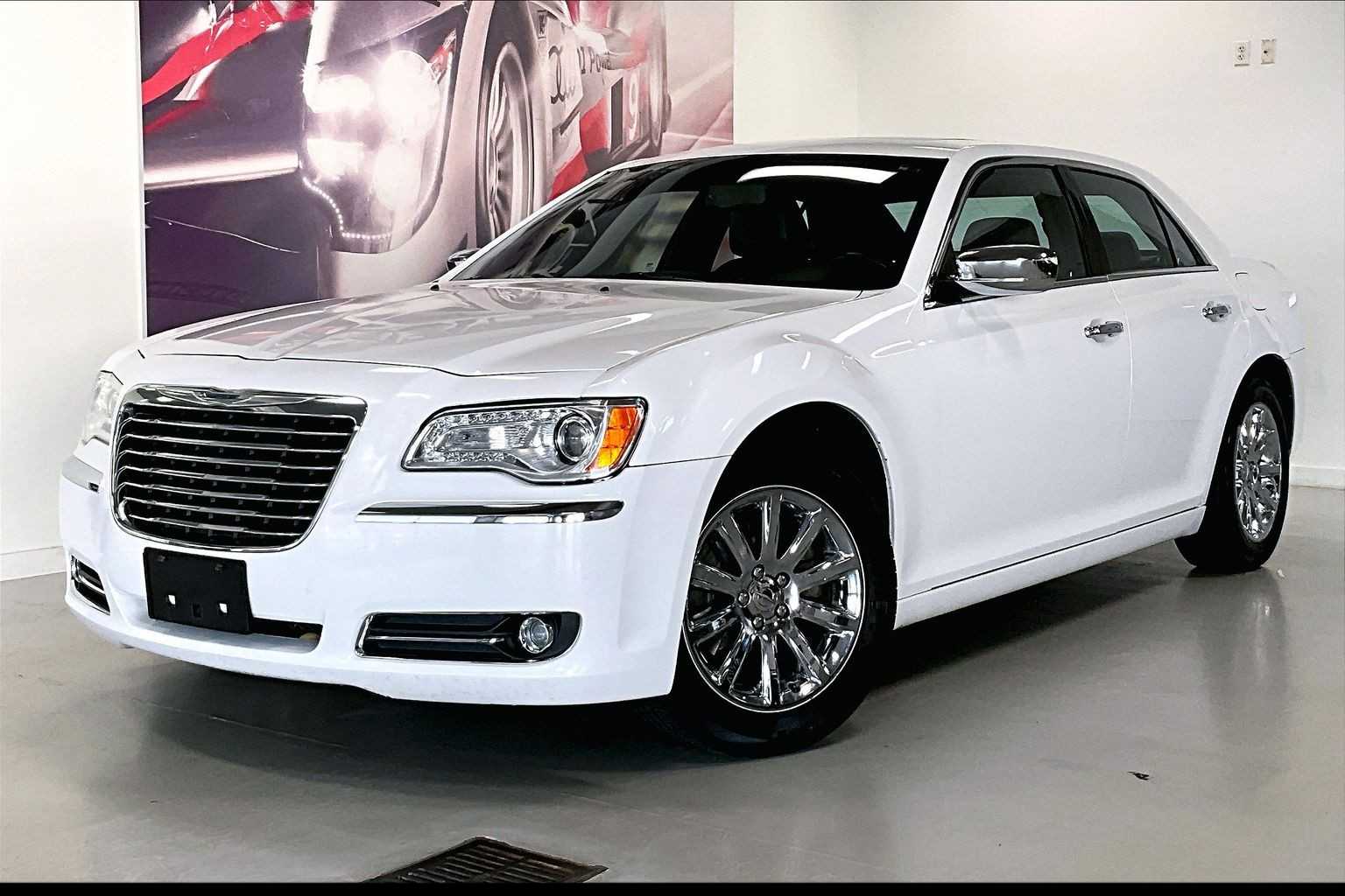 2011 Chrysler 300 Limited Edition -
                  Johnston, IA