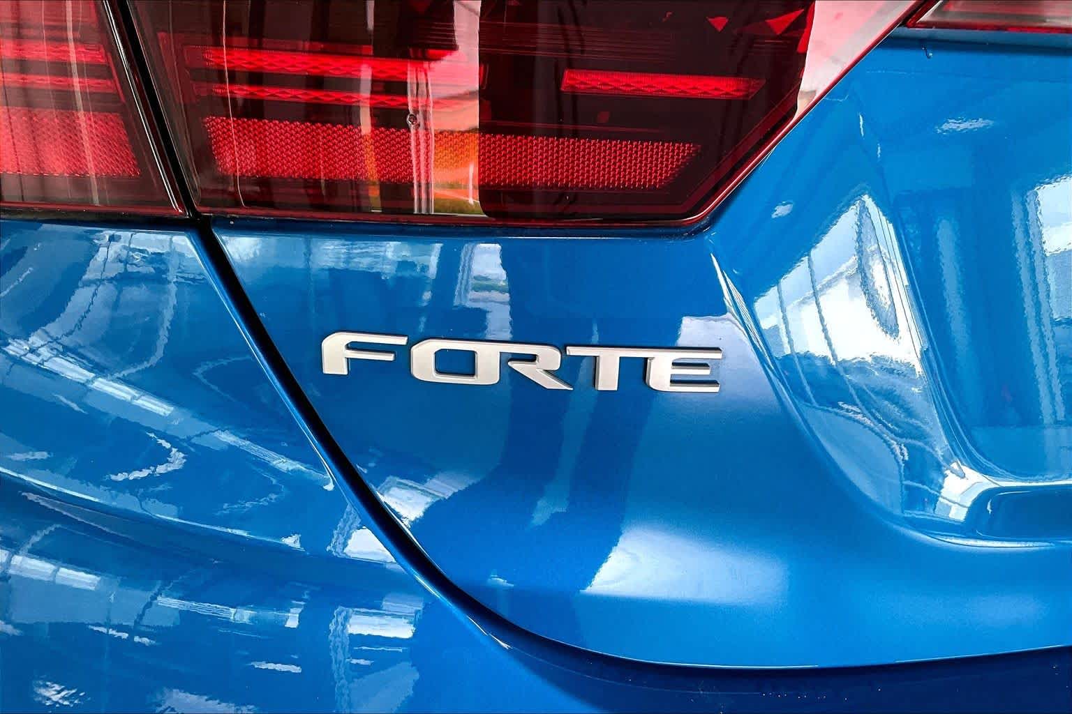 Thumbnail: 2023 Kia Forte - 7