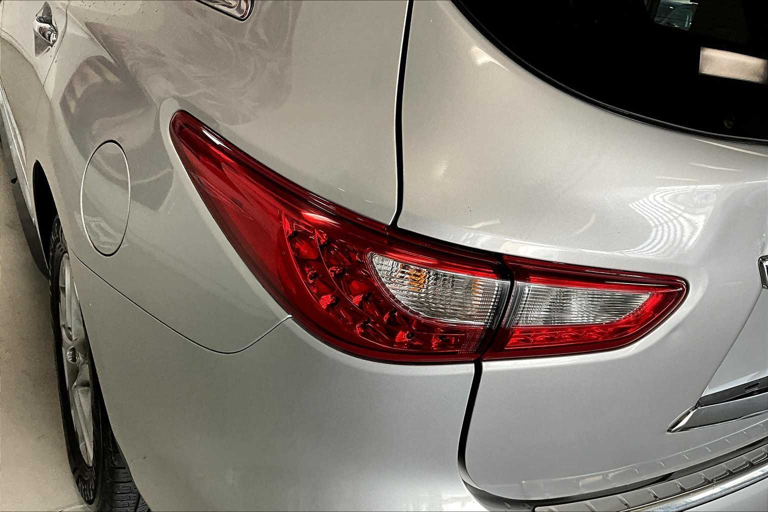 Thumbnail: 2014 INFINITI QX60 - 30