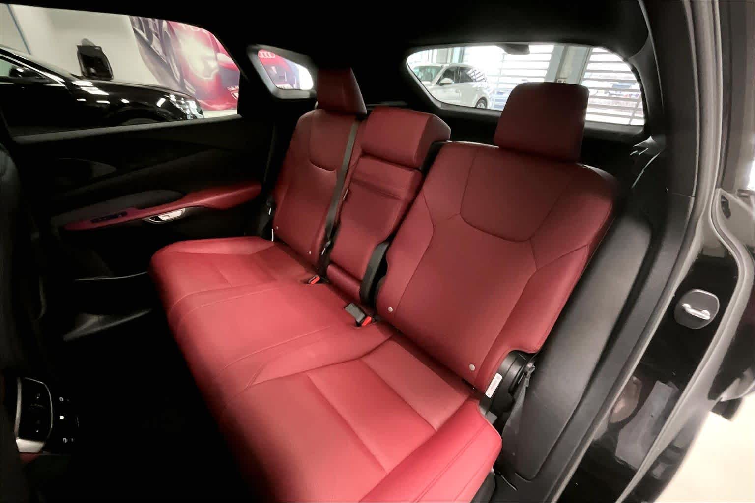 Thumbnail: 2023 Lexus RX - 27