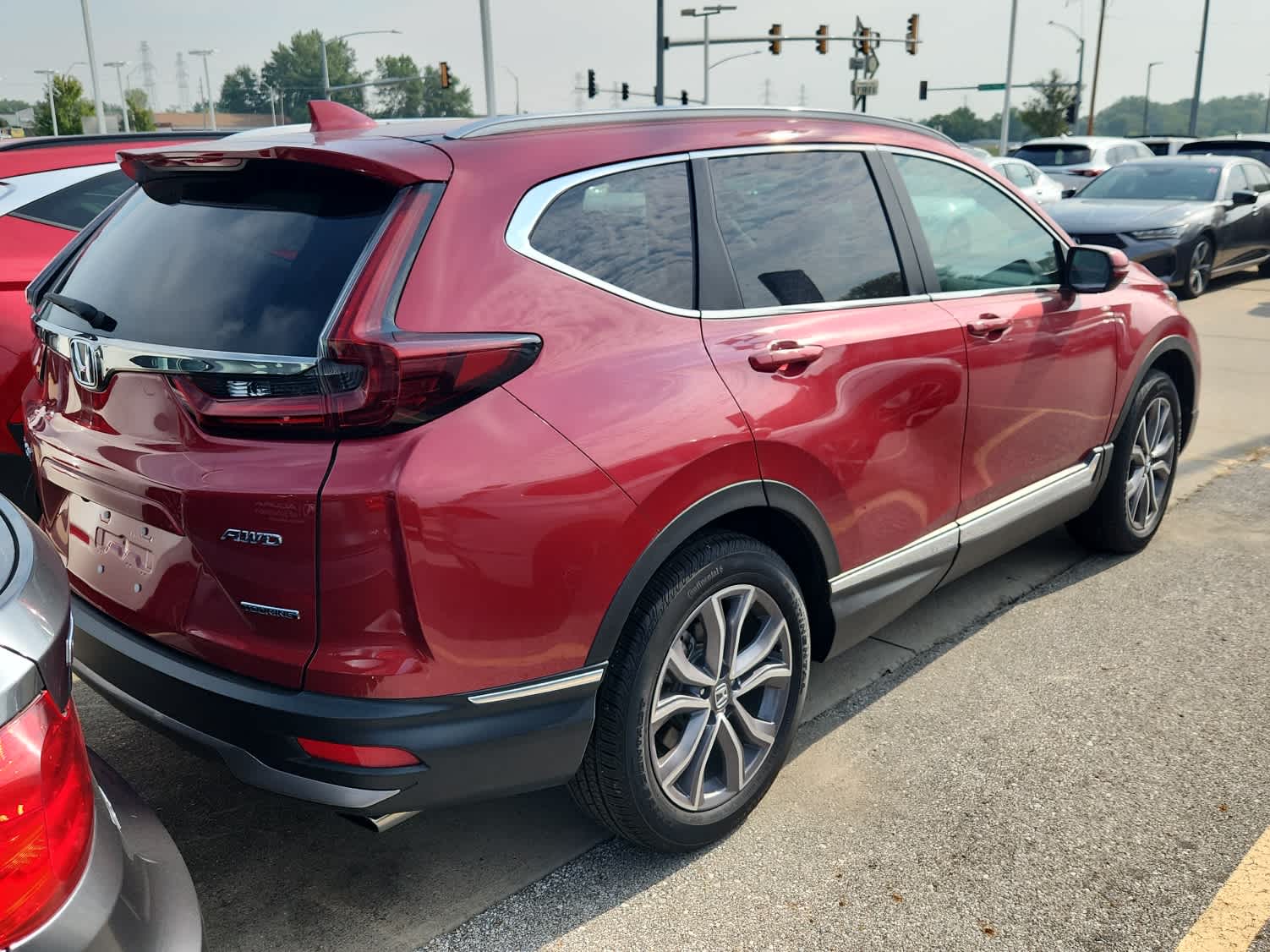 2022 Honda CR-V Touring photo 3