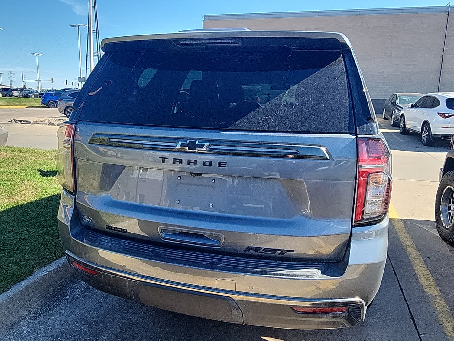Thumbnail: 2022 Chevrolet Tahoe - 6