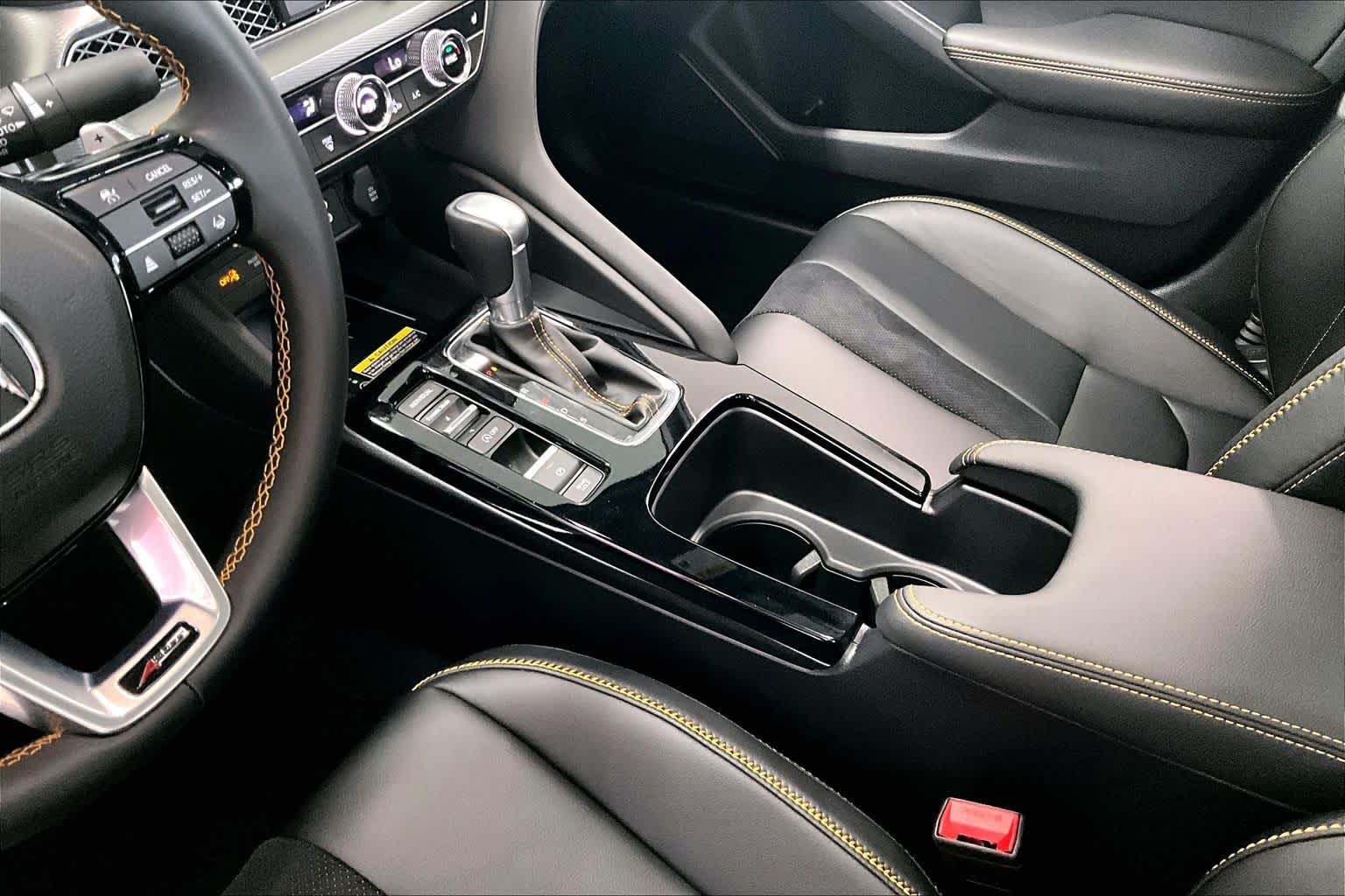 Thumbnail: 2026 Acura Integra - 15