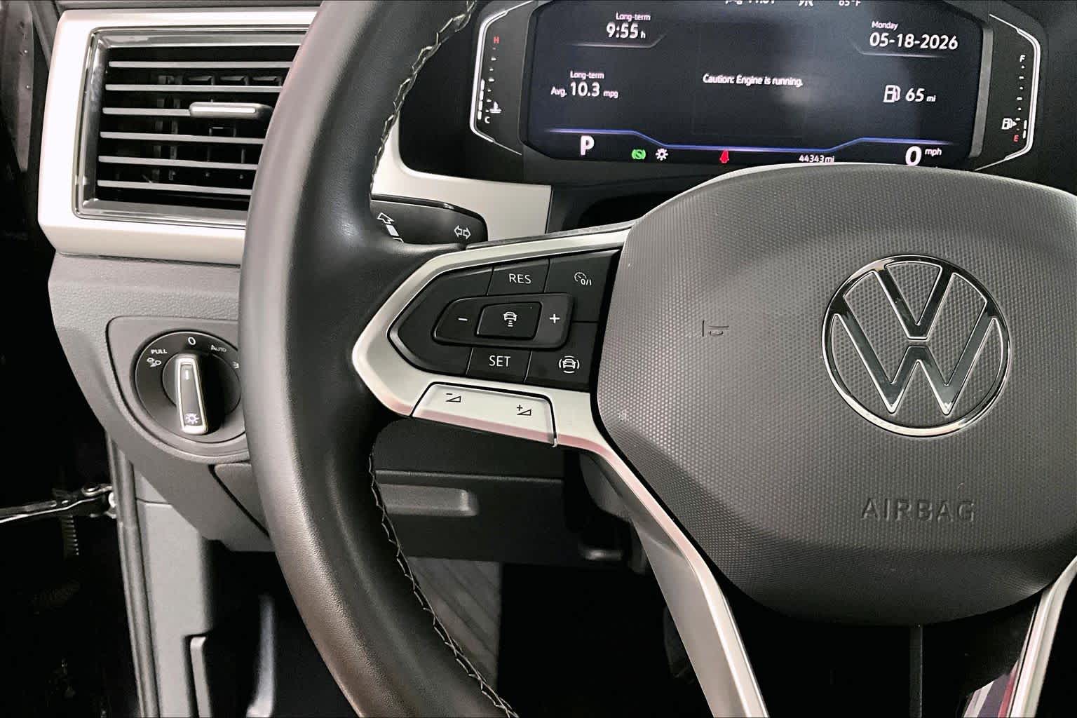 Thumbnail: 2023 Volkswagen Atlas - 21