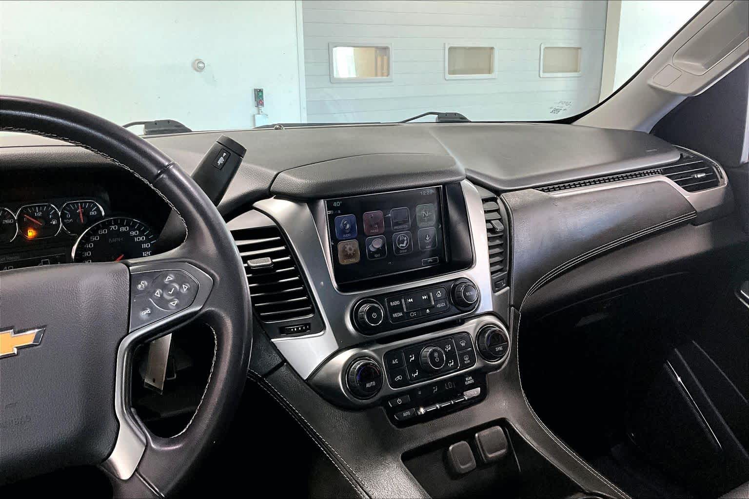 Thumbnail: 2020 Chevrolet Tahoe - 14