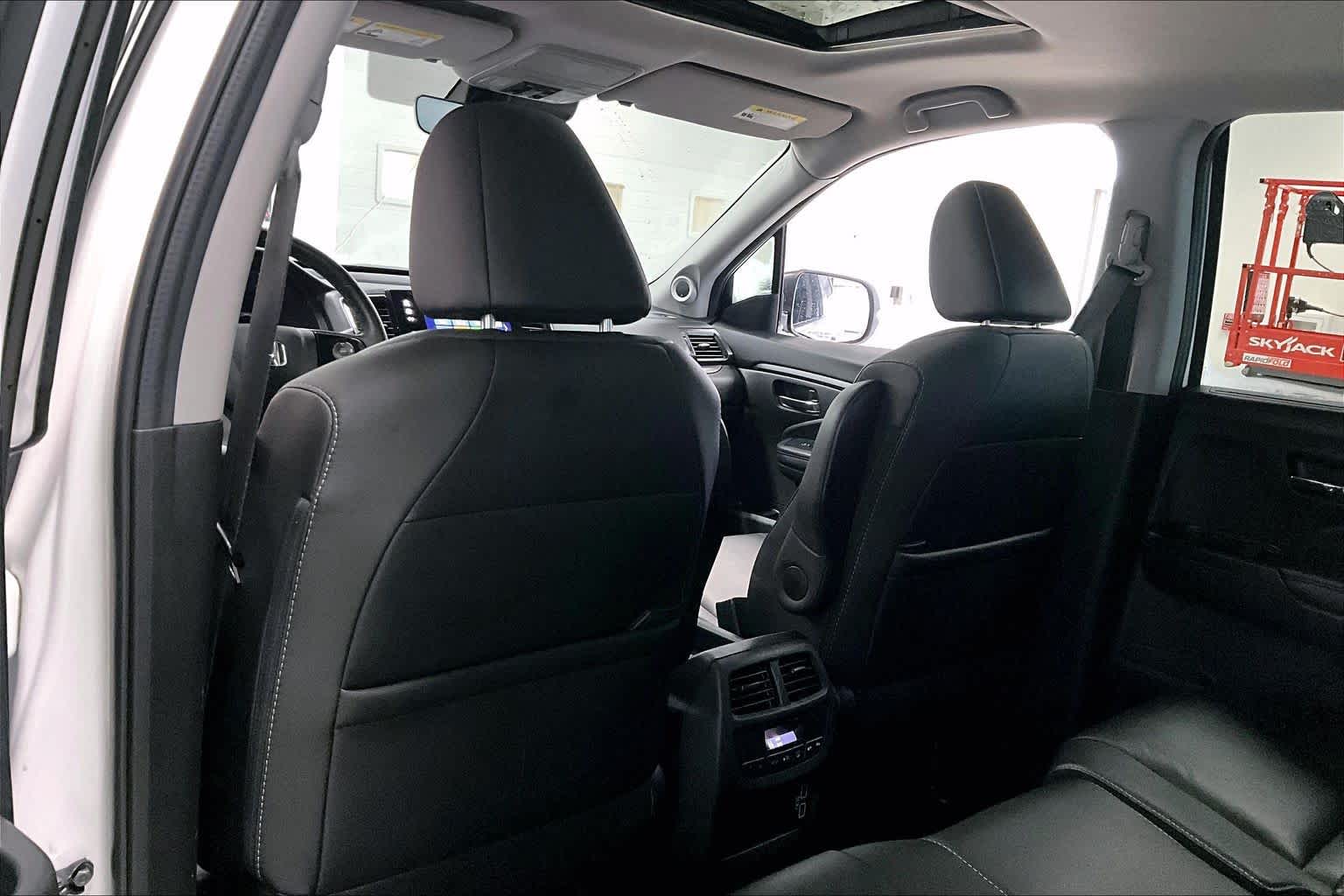 Thumbnail: 2022 Honda Pilot - 11