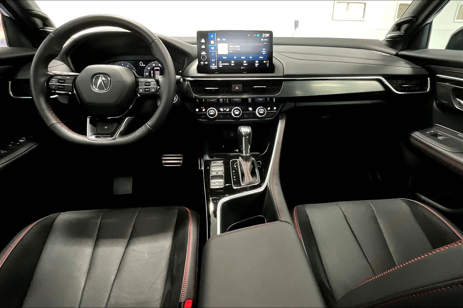 Thumbnail: 2025 Acura ADX - 9