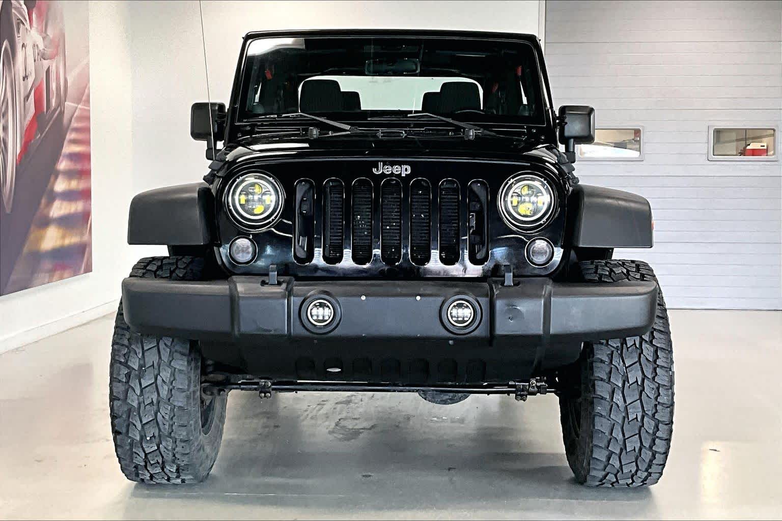 Thumbnail: 2014 Jeep Wrangler - 6