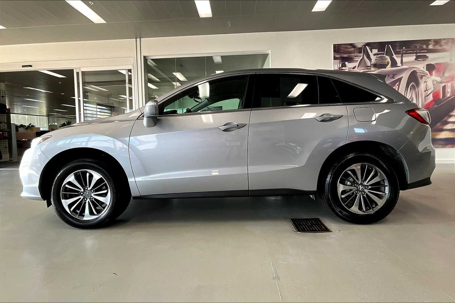 Thumbnail: 2017 Acura RDX - 3
