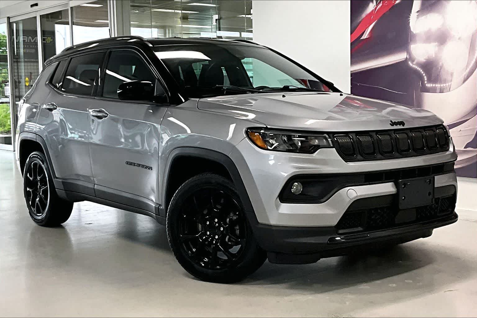 Thumbnail: 2022 Jeep Compass - 19