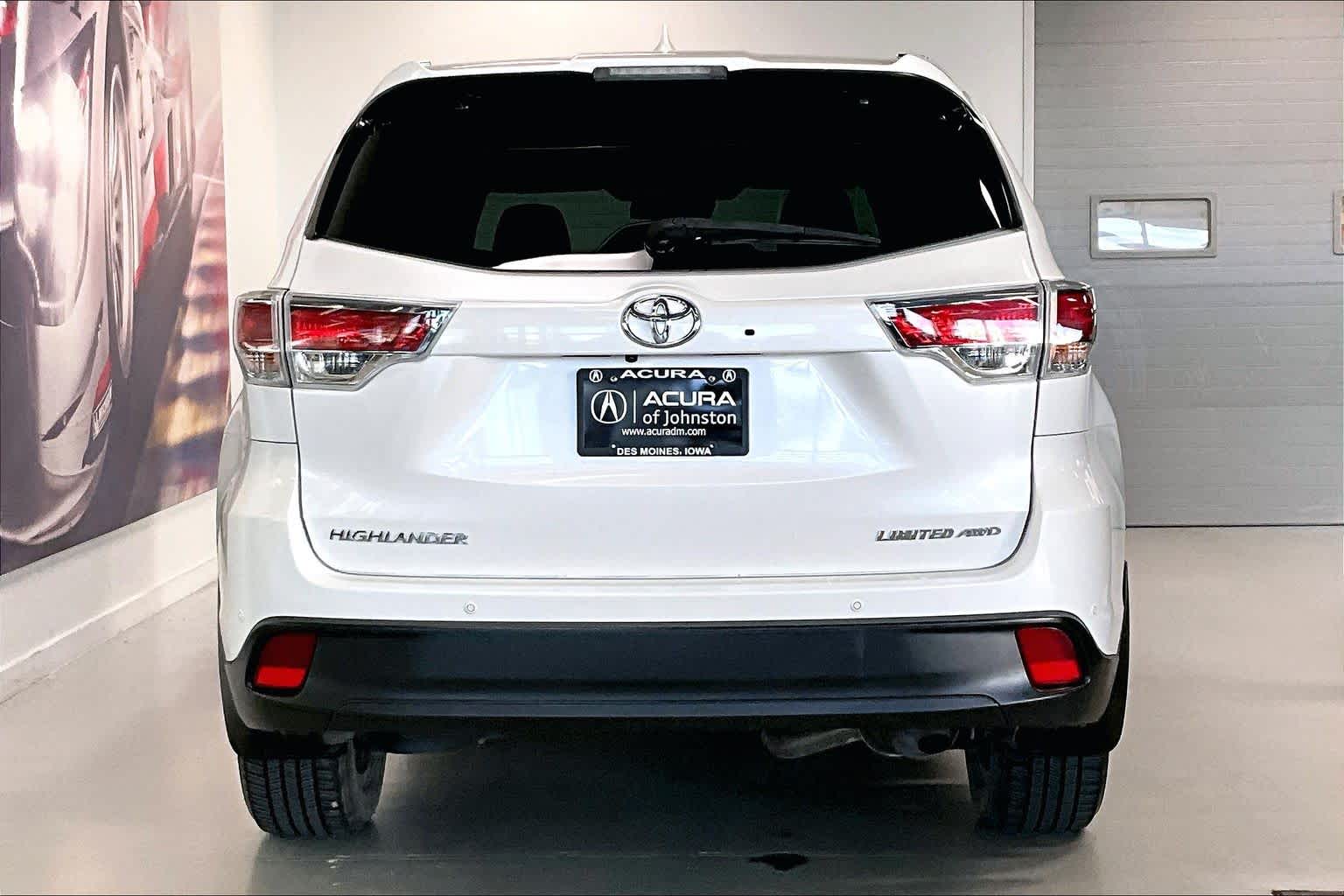 Thumbnail: 2015 Toyota Highlander - 5