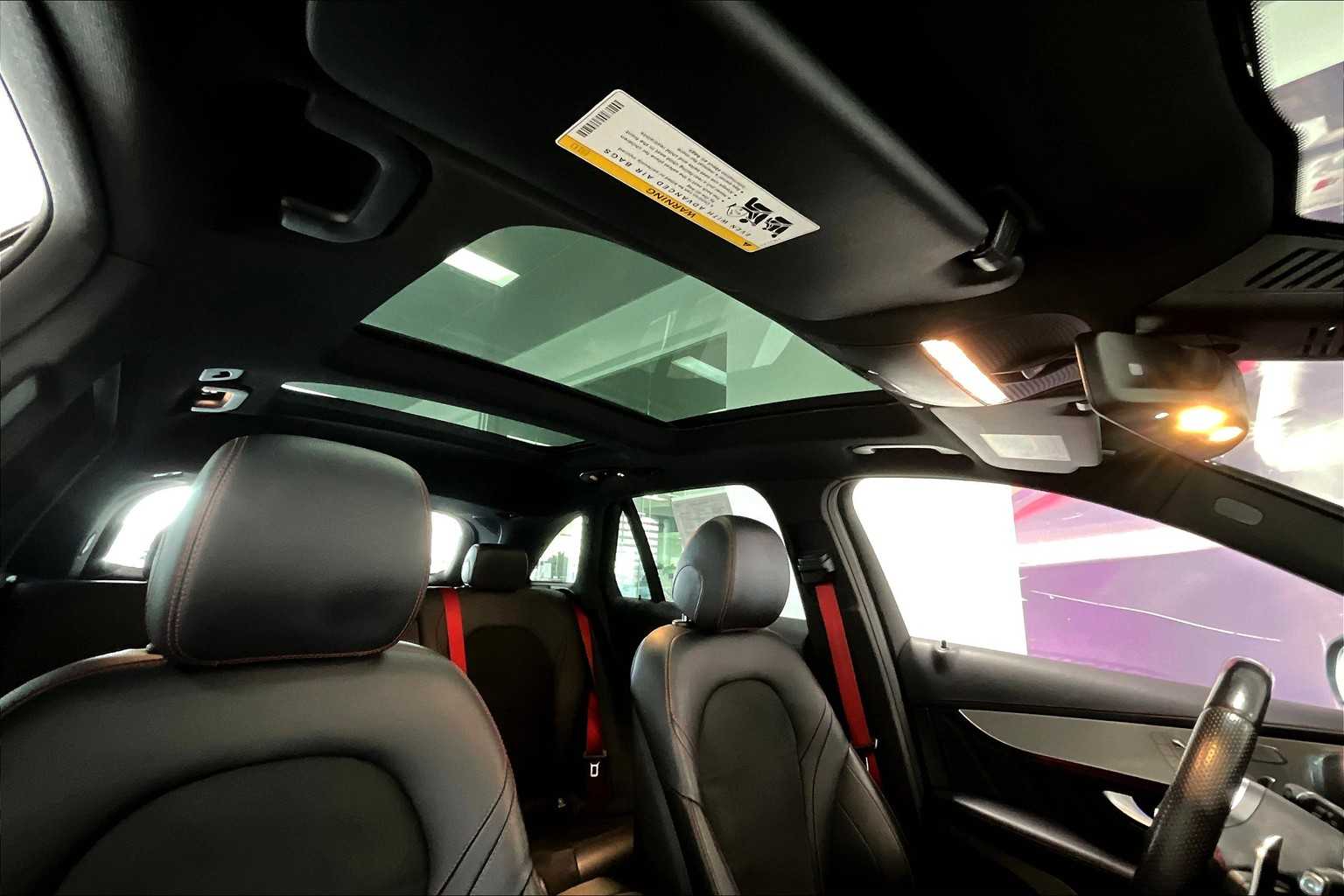 Thumbnail: 2020 Mercedes-Benz GLC - 28