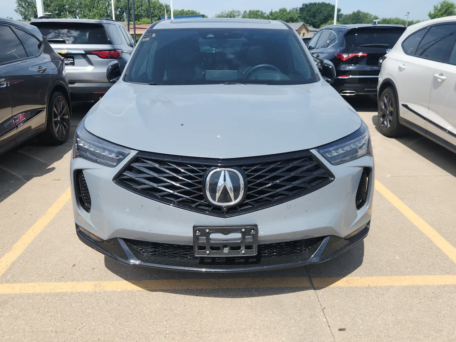 Thumbnail: 2025 Acura RDX - 2