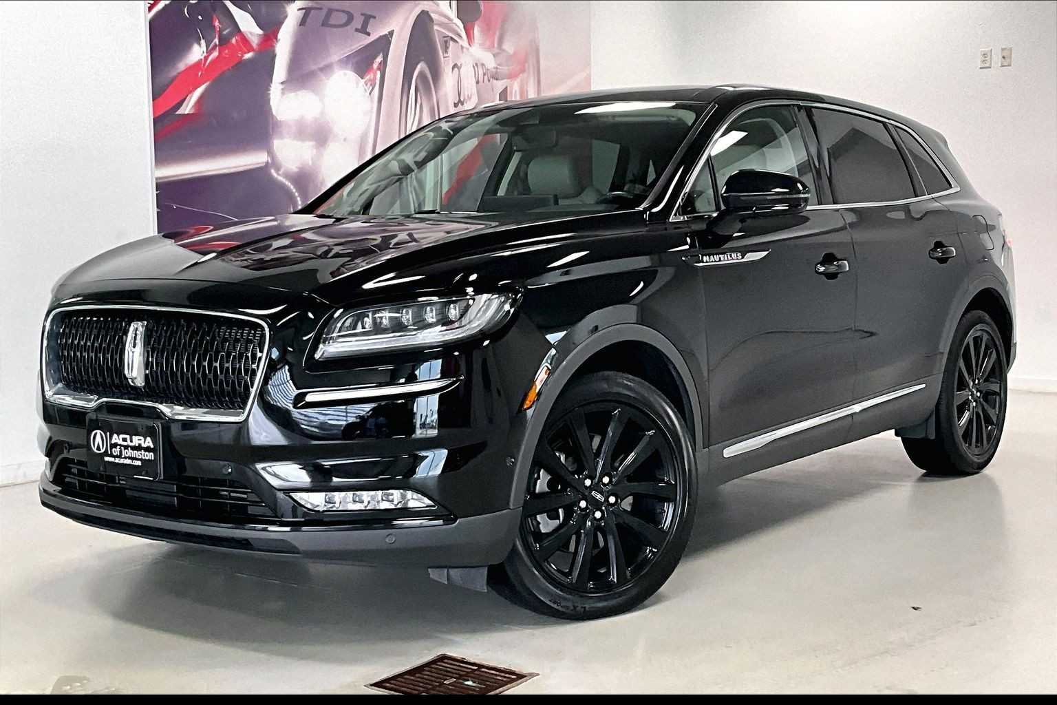 Thumbnail: 2023 Lincoln Nautilus - 1