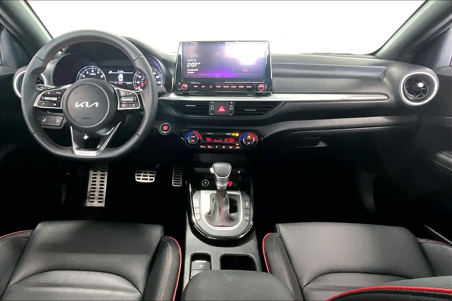 Thumbnail: 2023 Kia Forte - 9