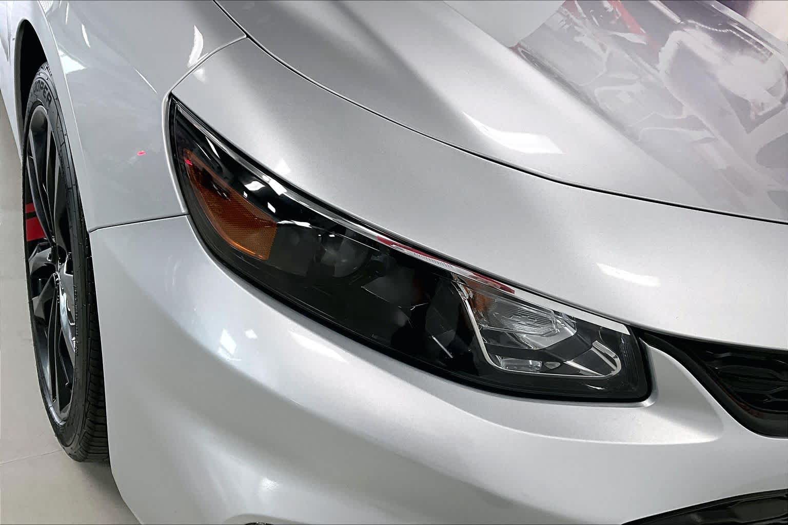 Thumbnail: 2018 Chevrolet Malibu - 29