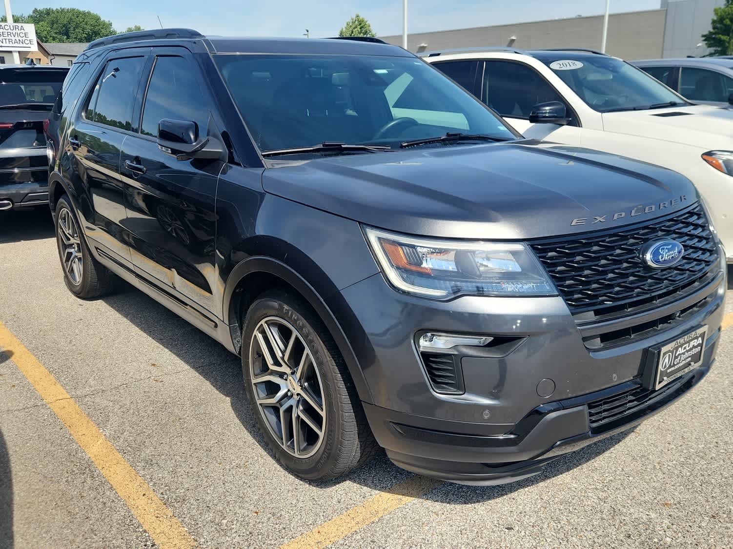 Thumbnail: 2018 Ford Explorer - 3