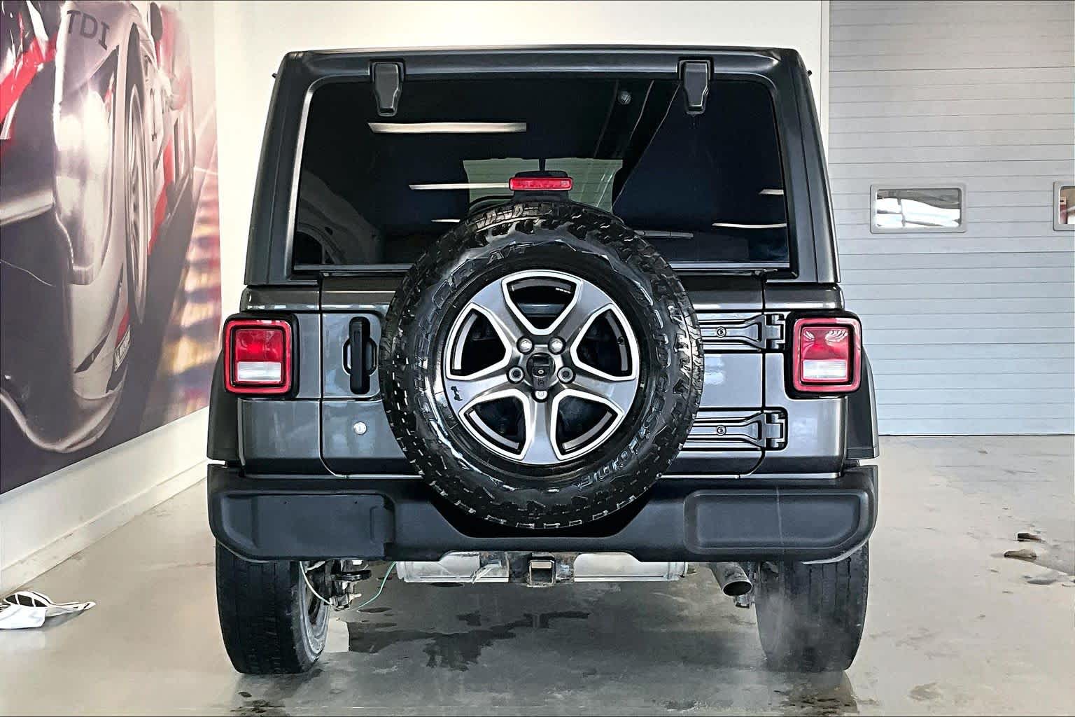 Thumbnail: 2018 Jeep Wrangler - 5