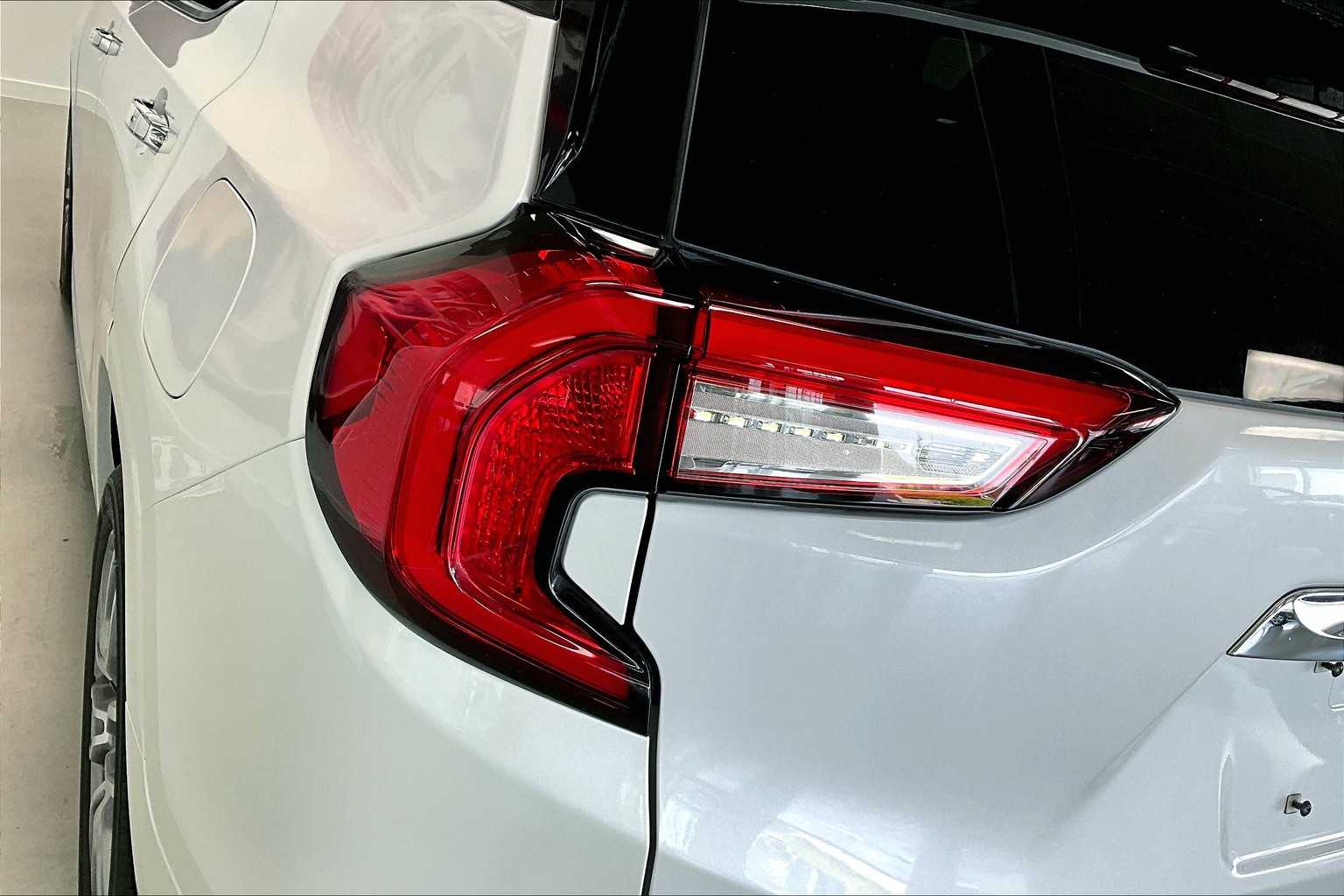 Thumbnail: 2024 GMC Terrain - 26