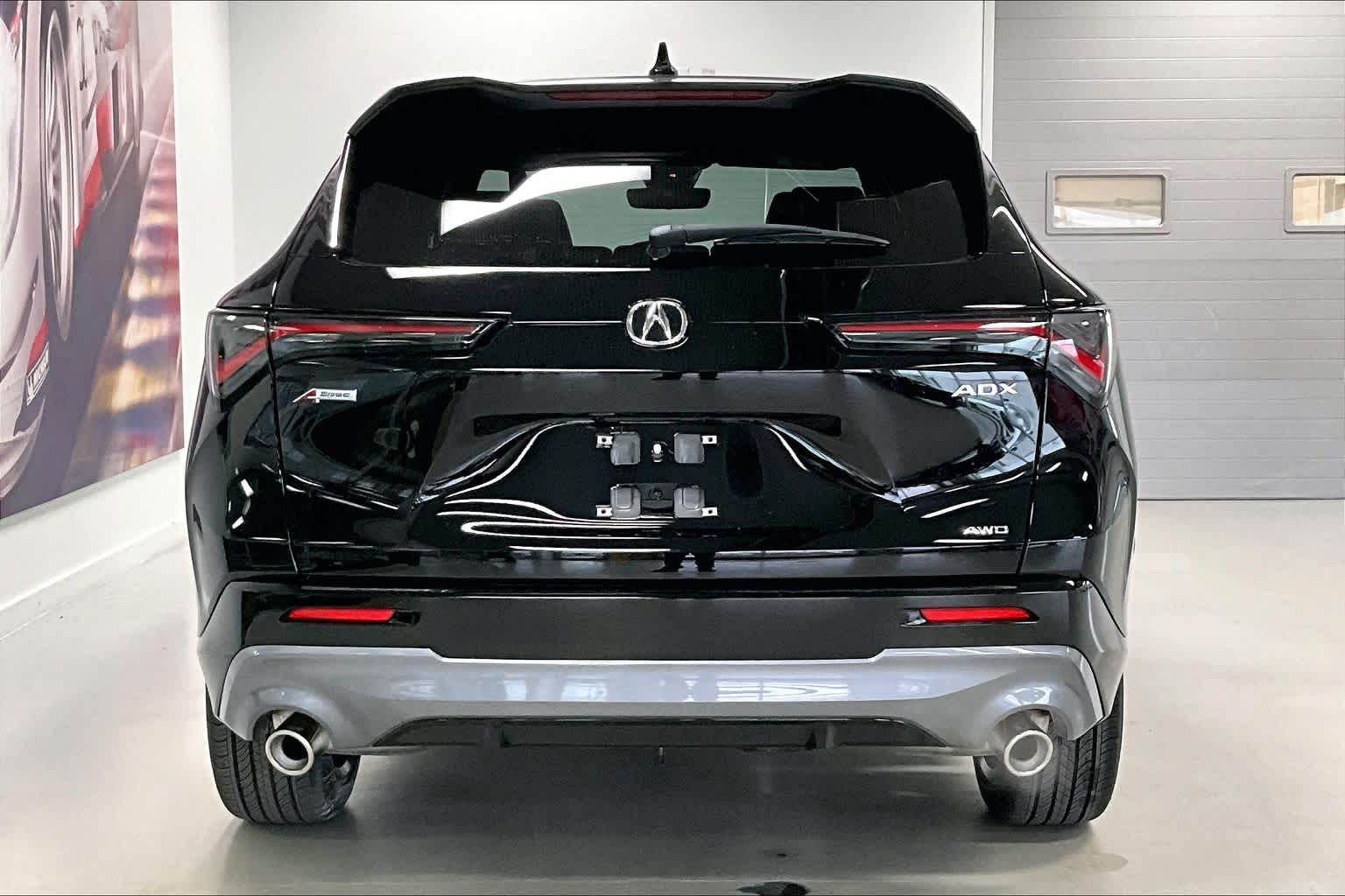 Thumbnail: 2025 Acura ADX - 5