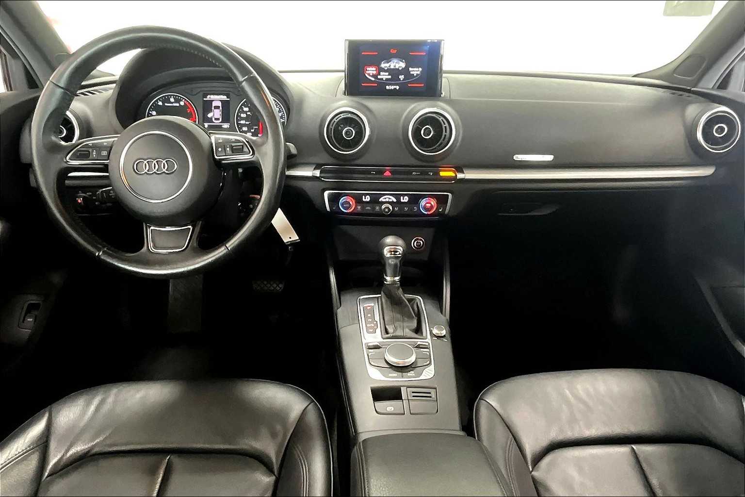 Thumbnail: 2015 Audi S3 - 8