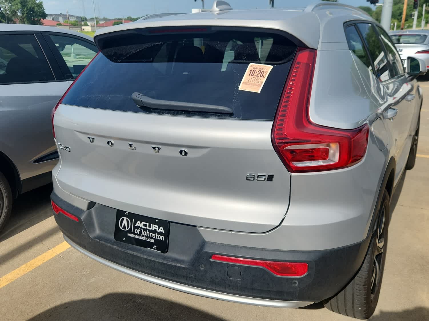 Thumbnail: 2025 Volvo XC40 - 6
