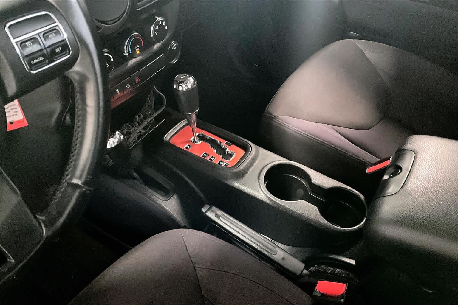 Thumbnail: 2014 Jeep Wrangler - 13