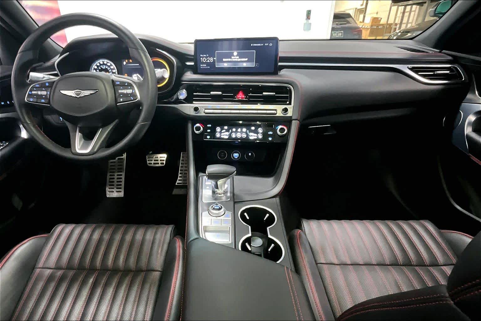 Thumbnail: 2024 Genesis G70 - 9