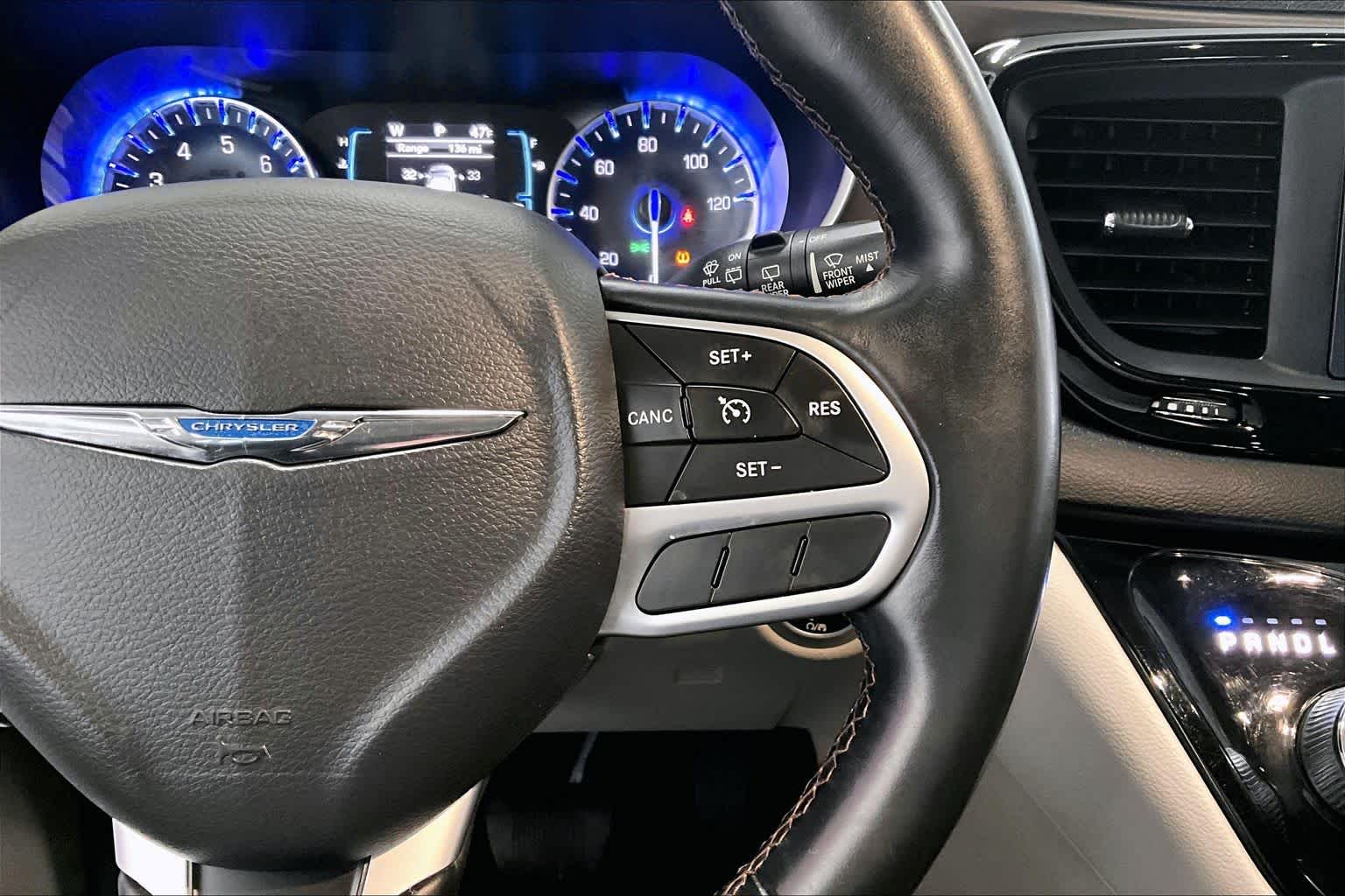 Thumbnail: 2017 Chrysler Pacifica - 22