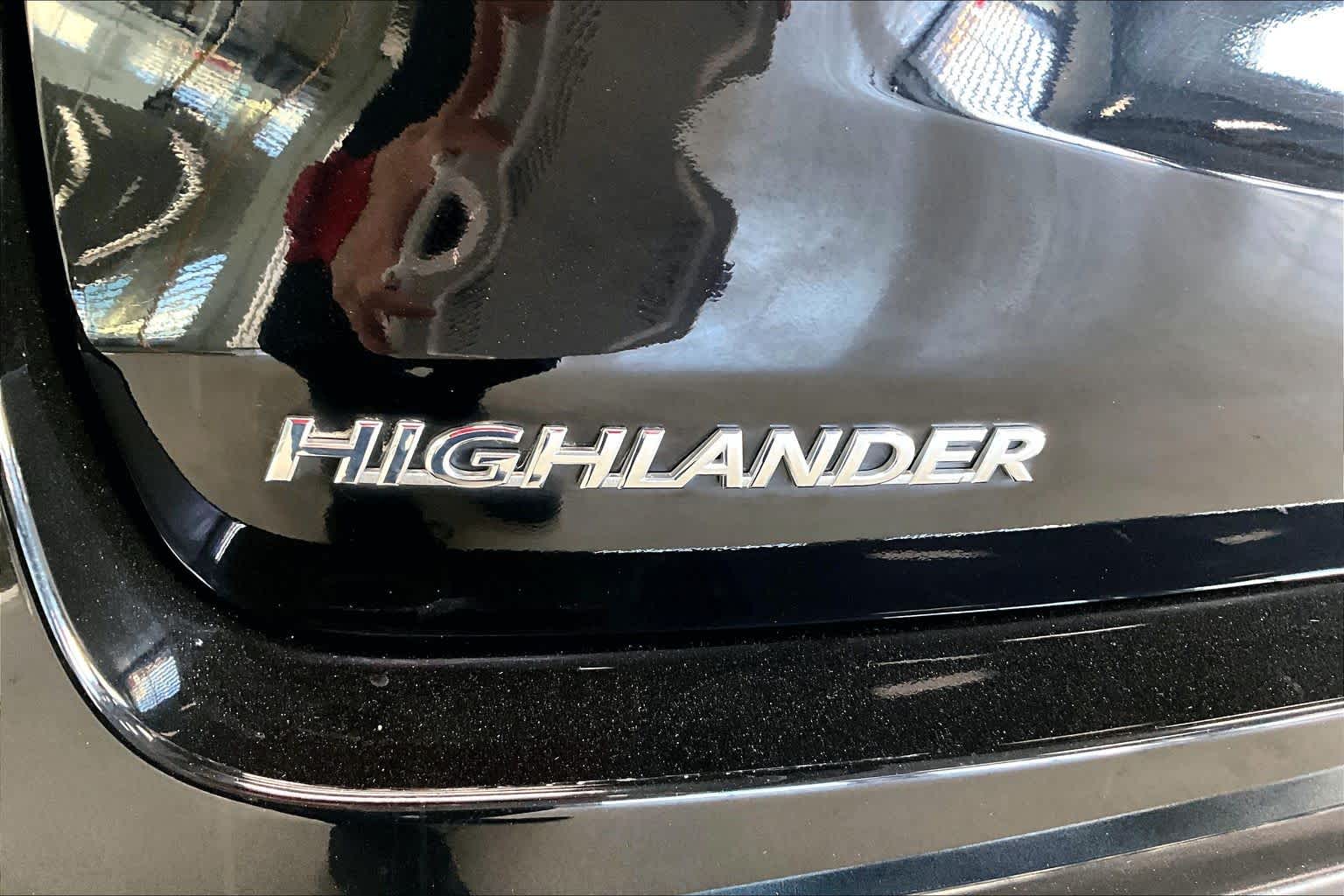 Thumbnail: 2019 Toyota Highlander - 7