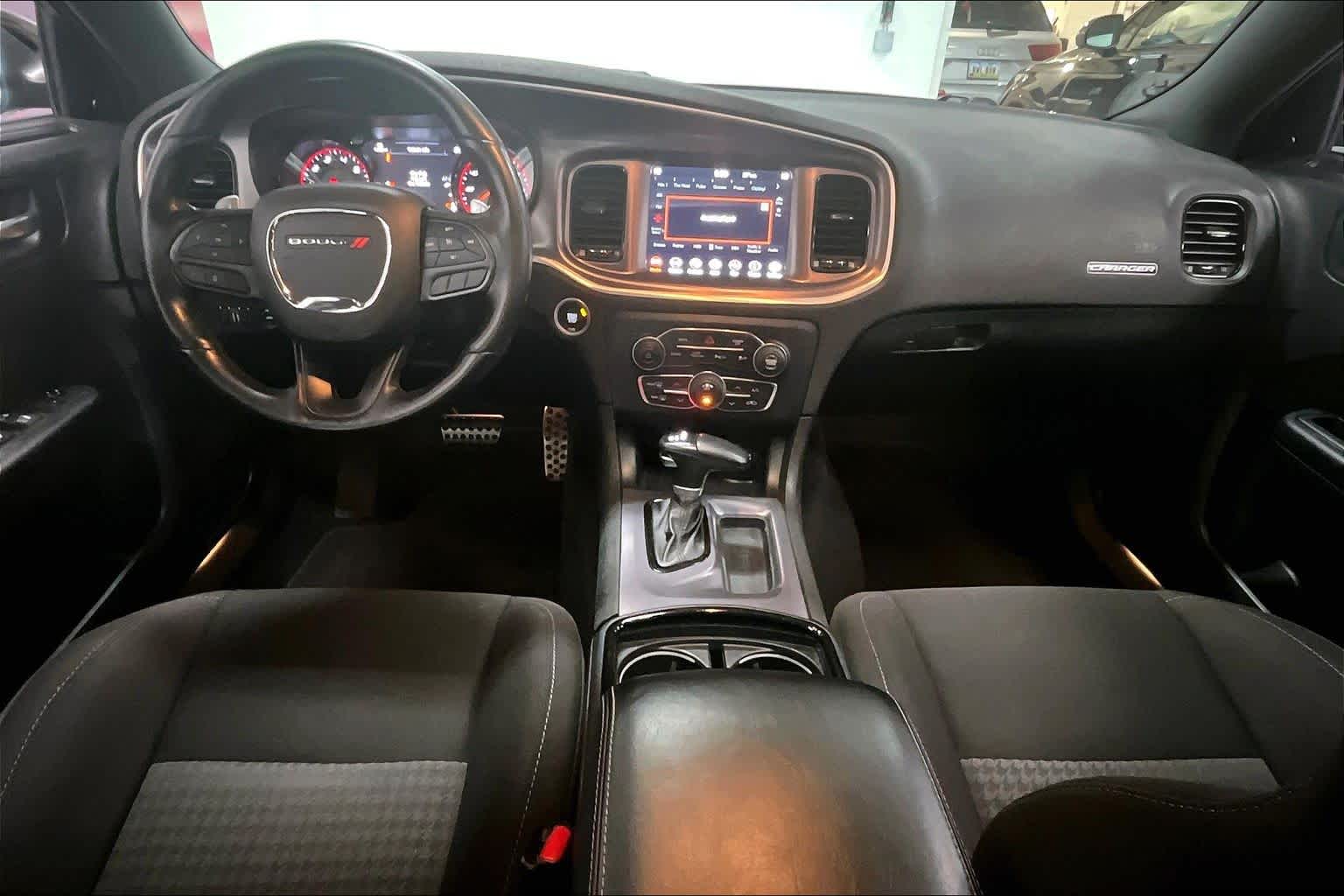 Thumbnail: 2020 Dodge Charger - 9