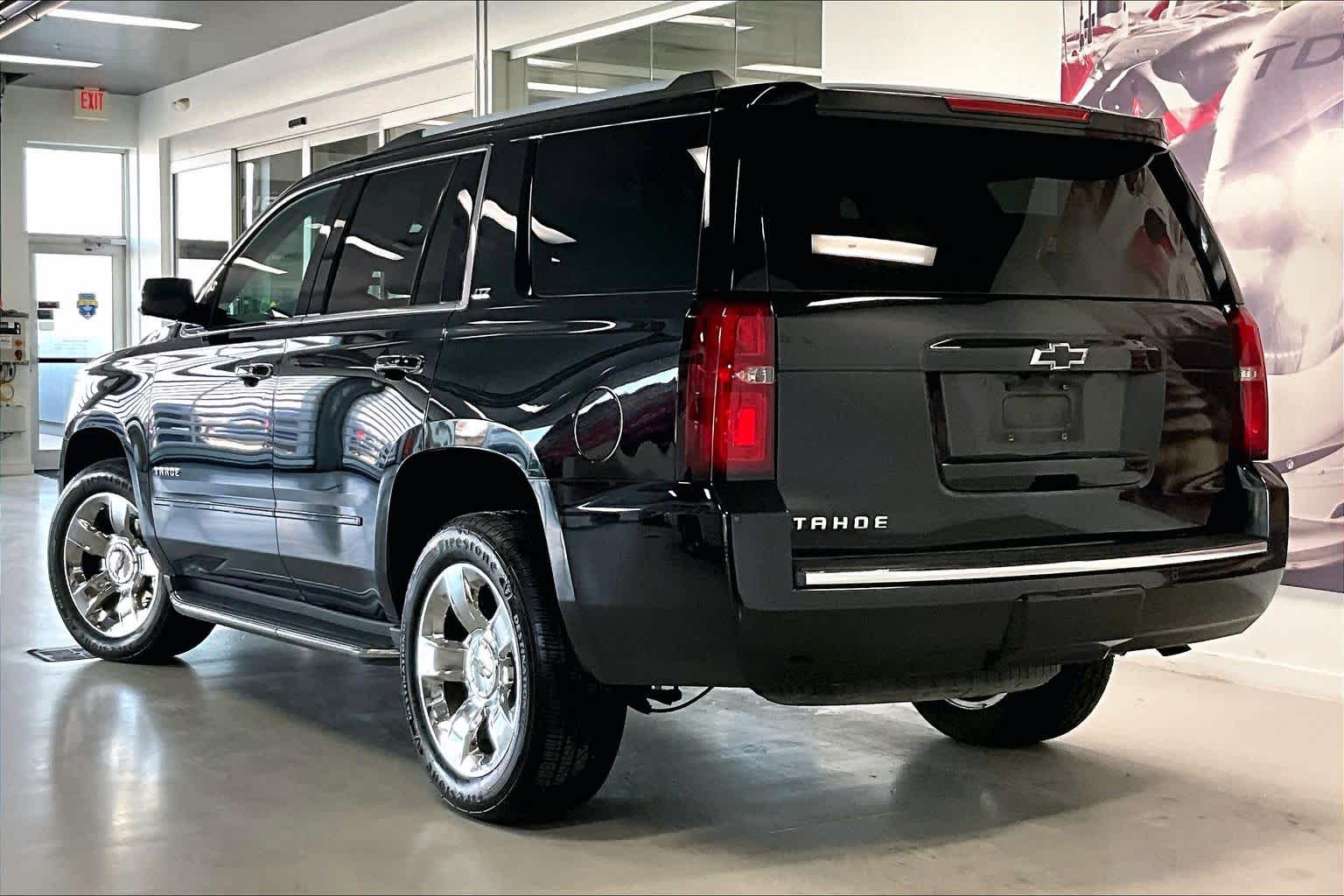 Thumbnail: 2016 Chevrolet Tahoe - 4