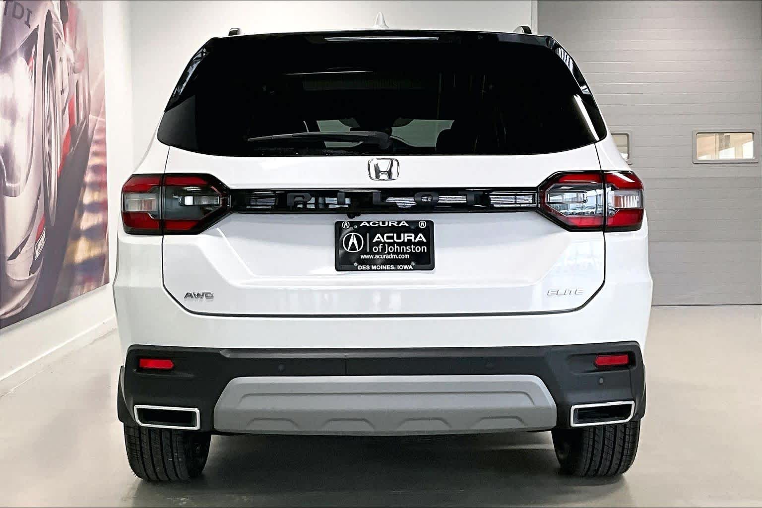 Thumbnail: 2023 Honda Pilot - 5