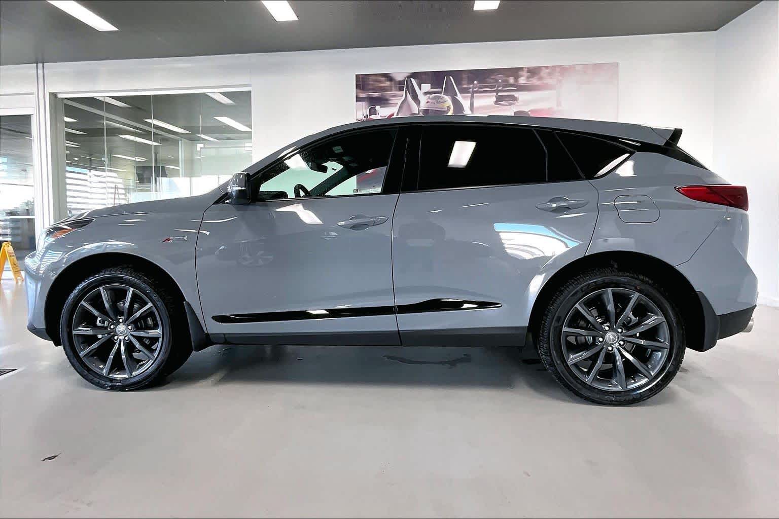 Thumbnail: 2026 Acura RDX - 3